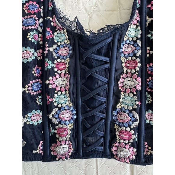 Victoria's Secret Dream Angels Unlined Lace Up Corset Top Size: S - Picture 2 of 6